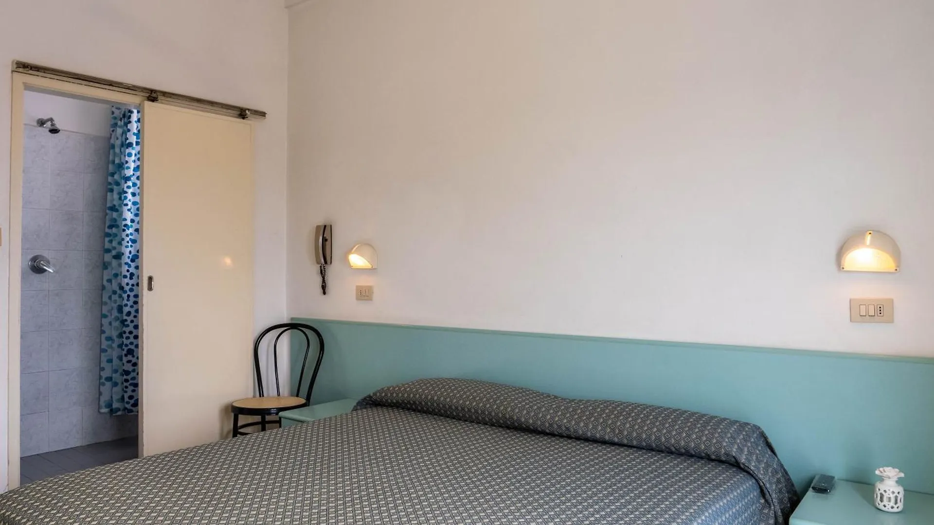 Hotel Cavallino Bianco リミニ